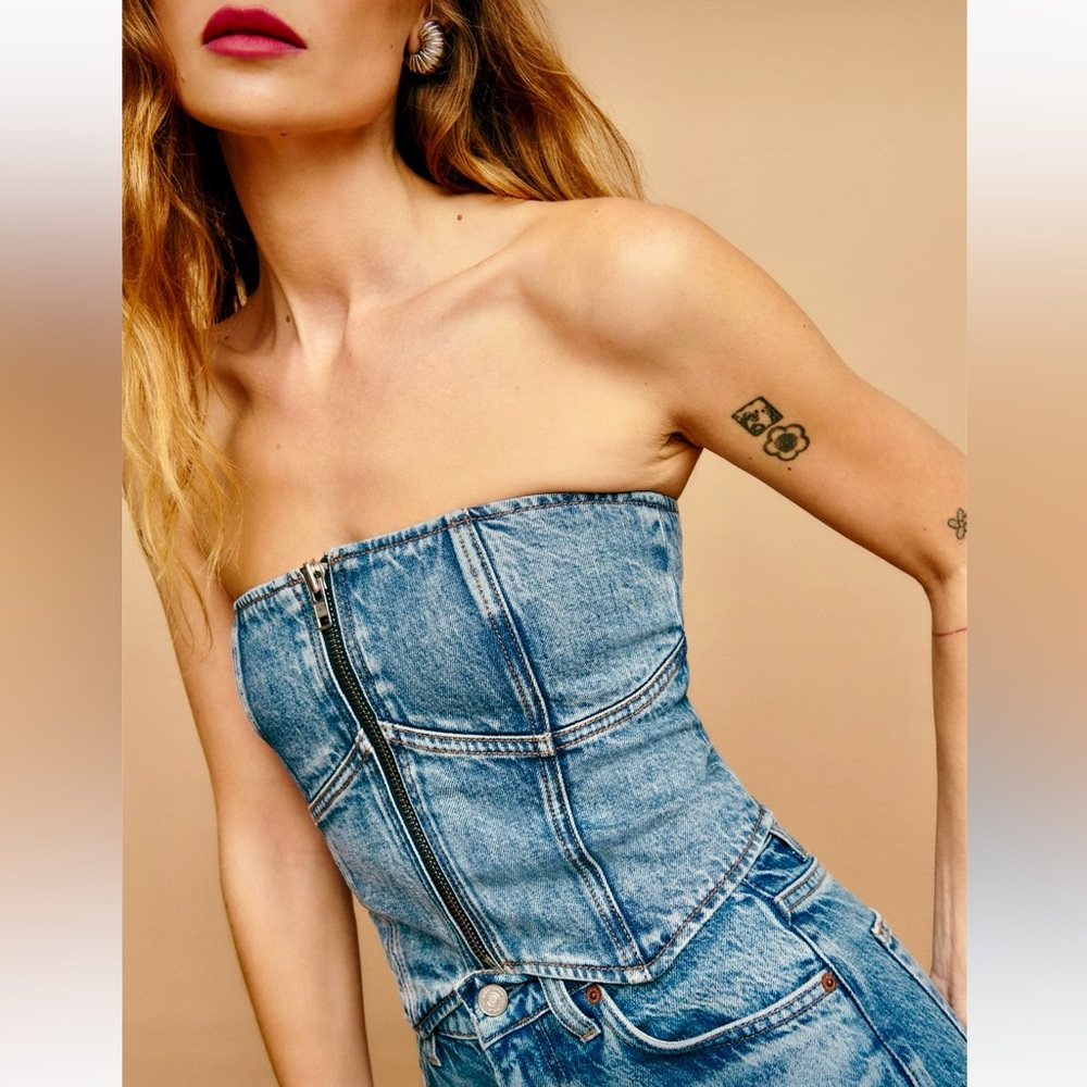 πΊπHPππΊ NWT Reformation Ena Denim Bustier Top - Picture 6 of 16